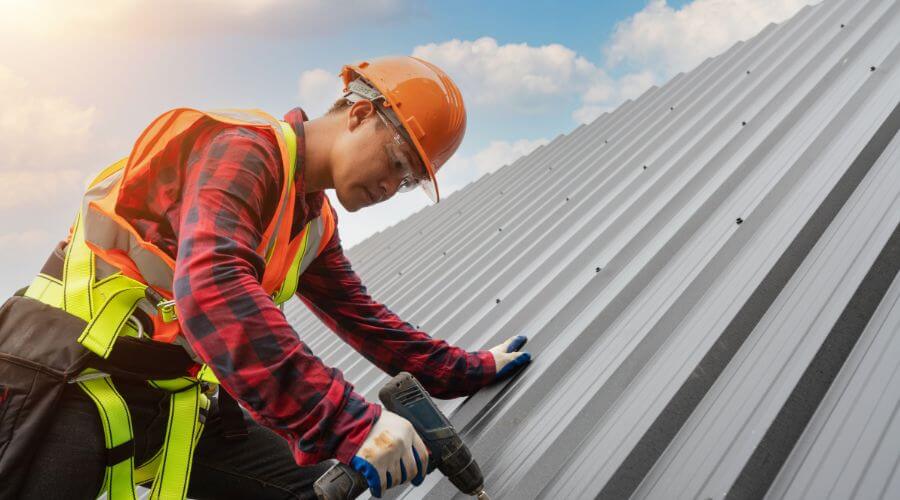 Owens Corning roofing contractor in Gilead, NE